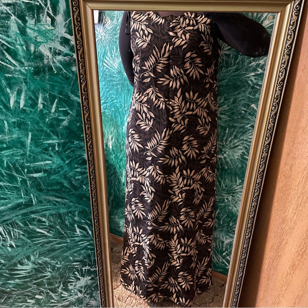 Studio I Black and Cream Leaf Print sleeveless Dress